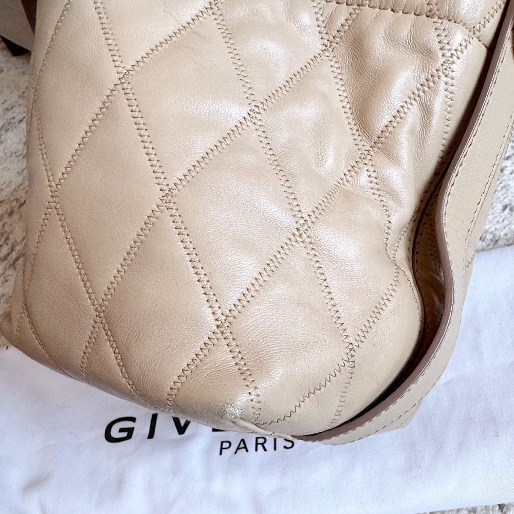 GIVENCHY Beige Nude Quilted Leather Mini GV Bucket Bag shoulder purse - Picture 13 of 15